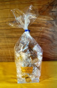 Sachet de 250g de papillotes de nougat bio au miel et aux amandes